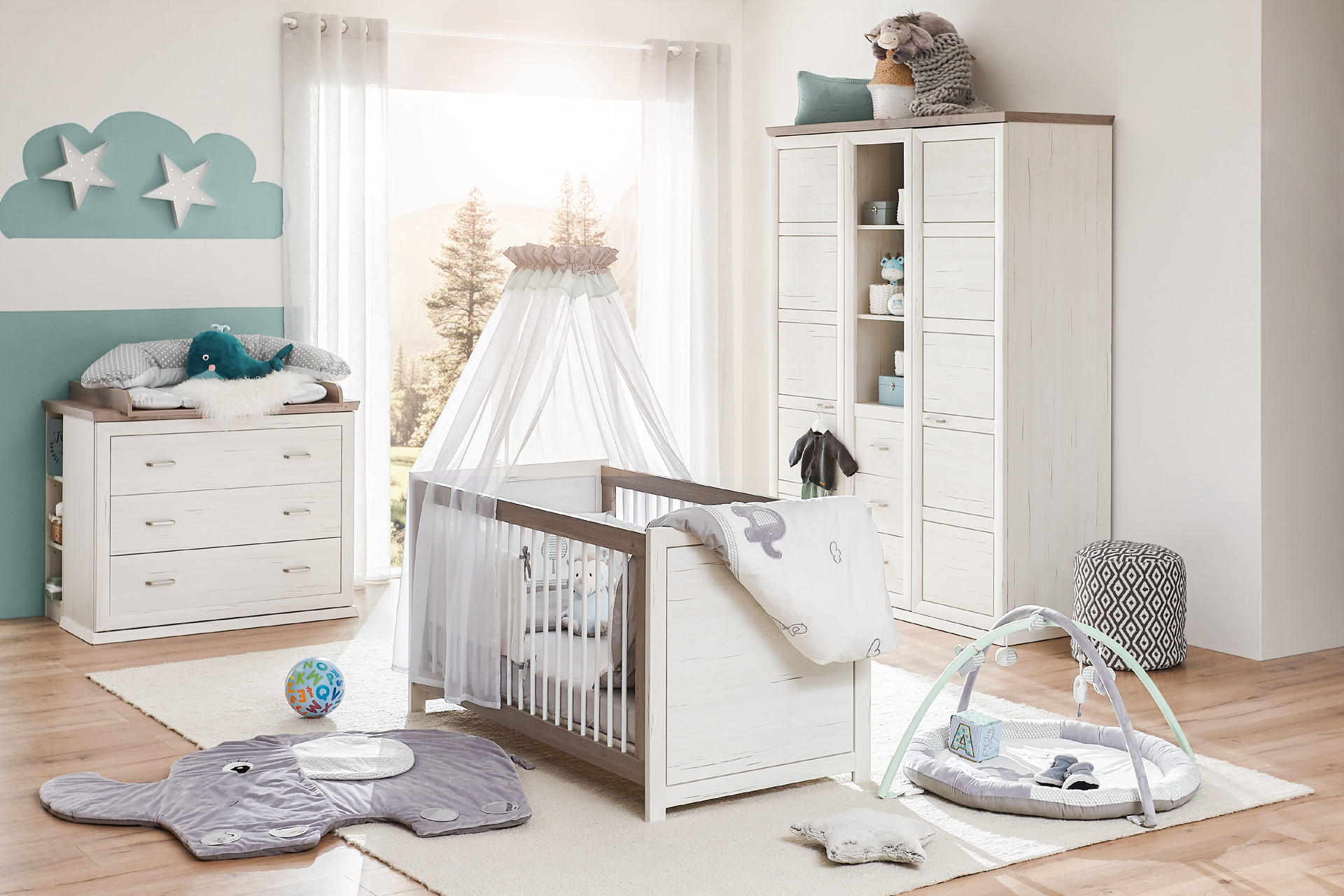 Wohnstil-Landhaus-Babyzimmer