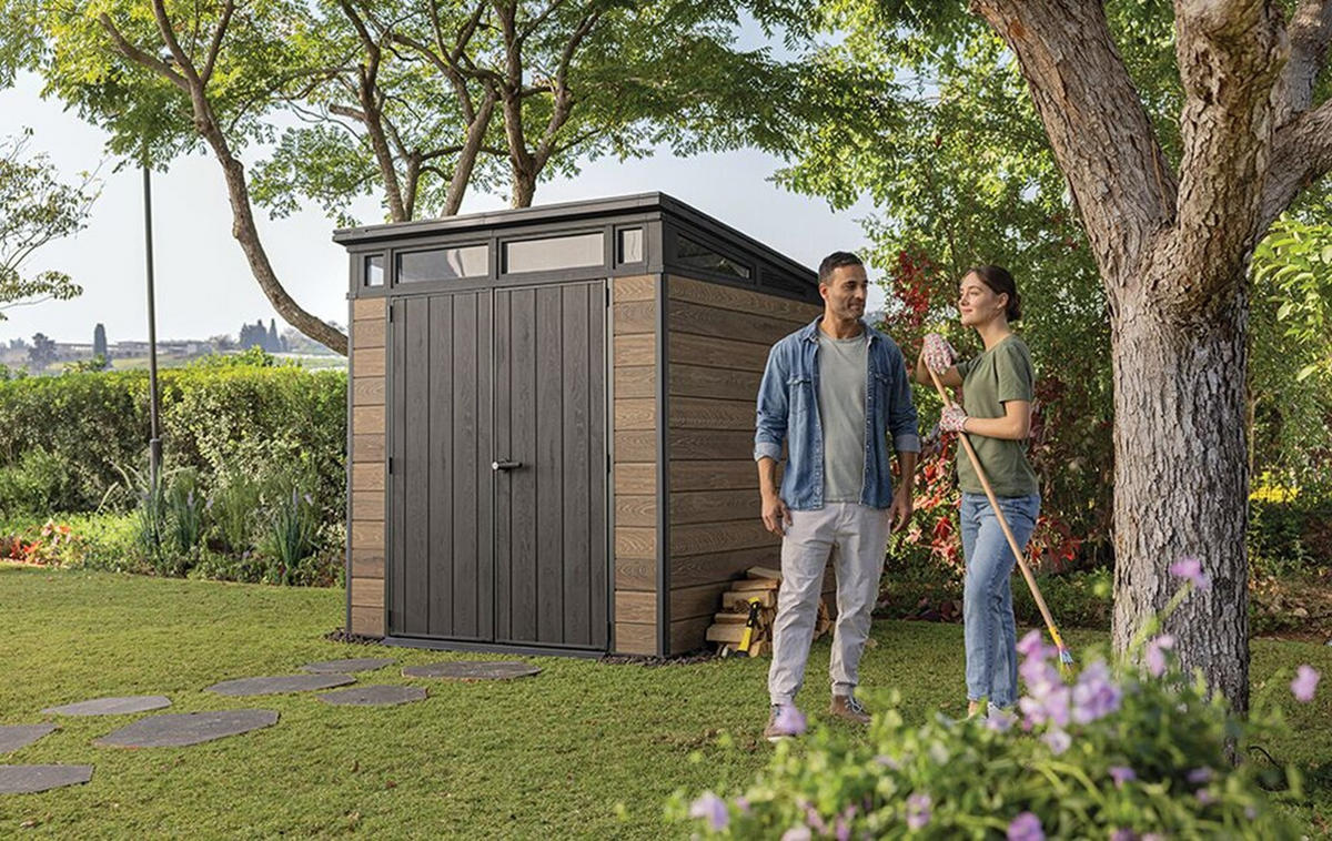 GARTENHAUS Signature - Walnussfarben, Kunststoff (218/226/216cm) - Keter