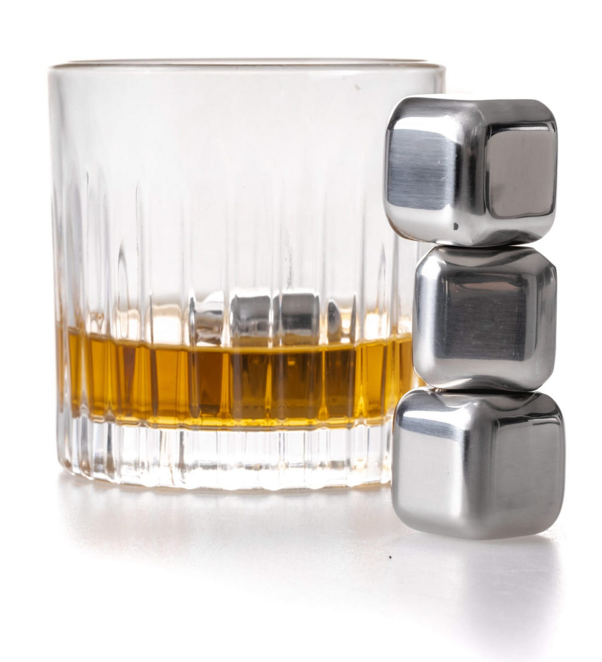 WHISKEY-STEINE - Edelstahl - 4 Stück - Silberfarben, Metall (3/3/3cm) - Jay Hill