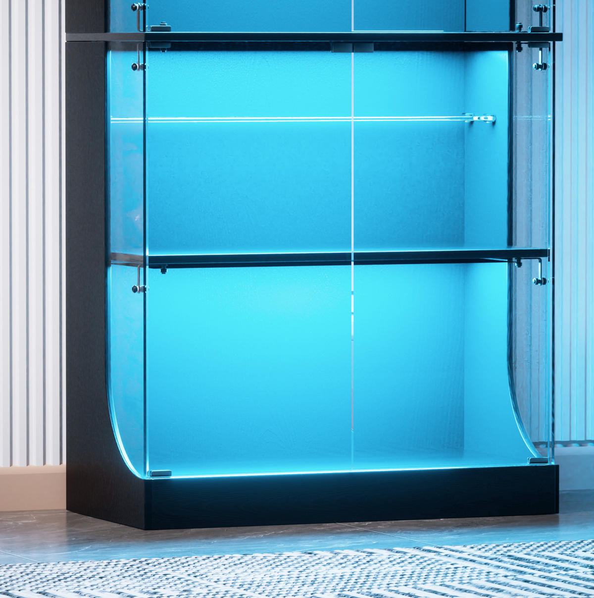 VITRINE 80/35/165 cm in Schwarz mit LED-Beleuchtung und USB- und Type-C-Anschlüssen - Schwarz, Glas (80/165/35cm) - Flora Grace