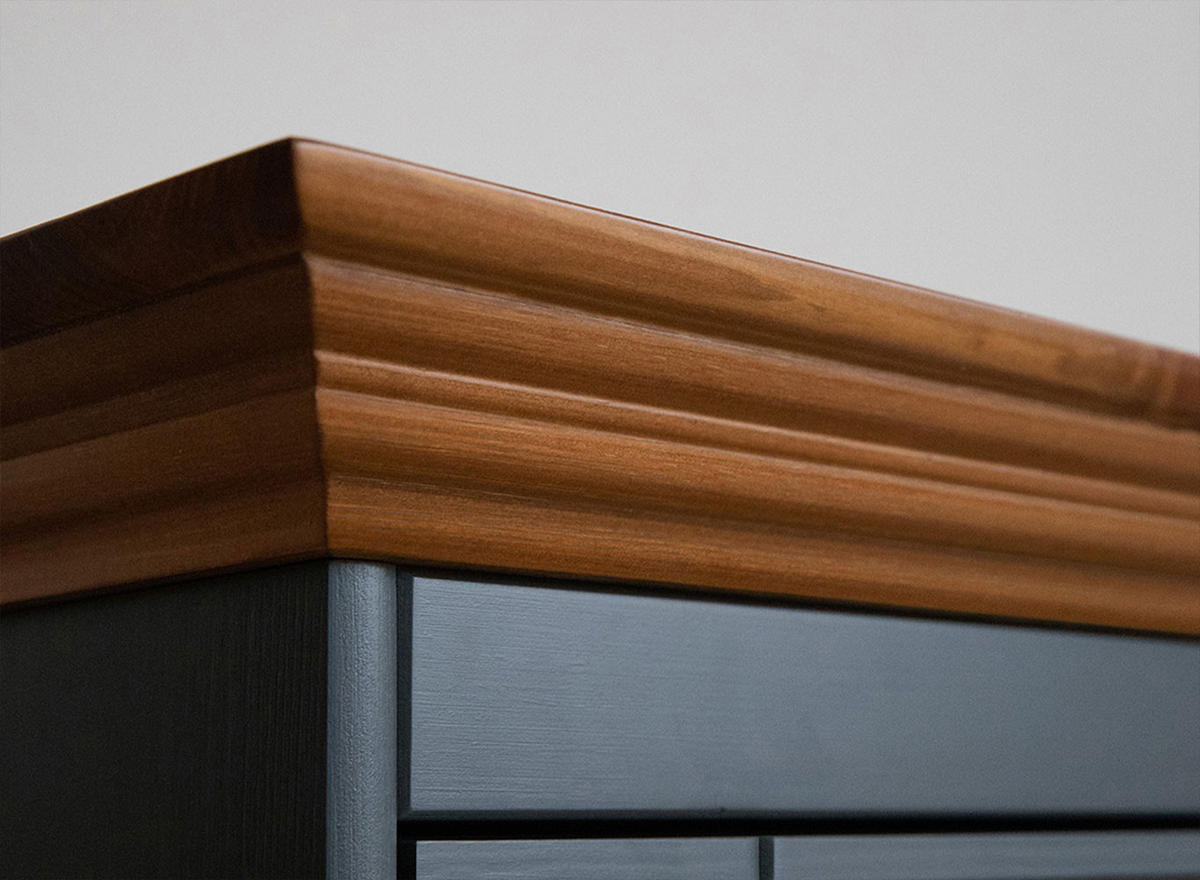 KOMMODE Belluno Elegante Kiefer gebeizt, Eichefarben / basaltgrau (RAL7012) lackiert 130 / 45 / 85cm - Grau/Kieferfarben, Holz/Metall (130/85/45cm) - Feldmann-Wohnen