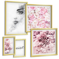BILDER SET 5er Set - 50x50 cm & 20x30 cm & 40x60 cm Goldrahmen - Pfingstrosenporträt einer Frau zu Hause - Goldfarben, Kunststoff (40/60cm) - TULUP
