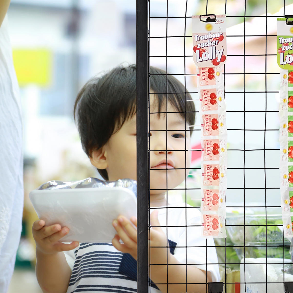 LOCHBLECHSTÄNDER - Schwarz, Metall (65.5/215/44.5cm) - Relaxdays