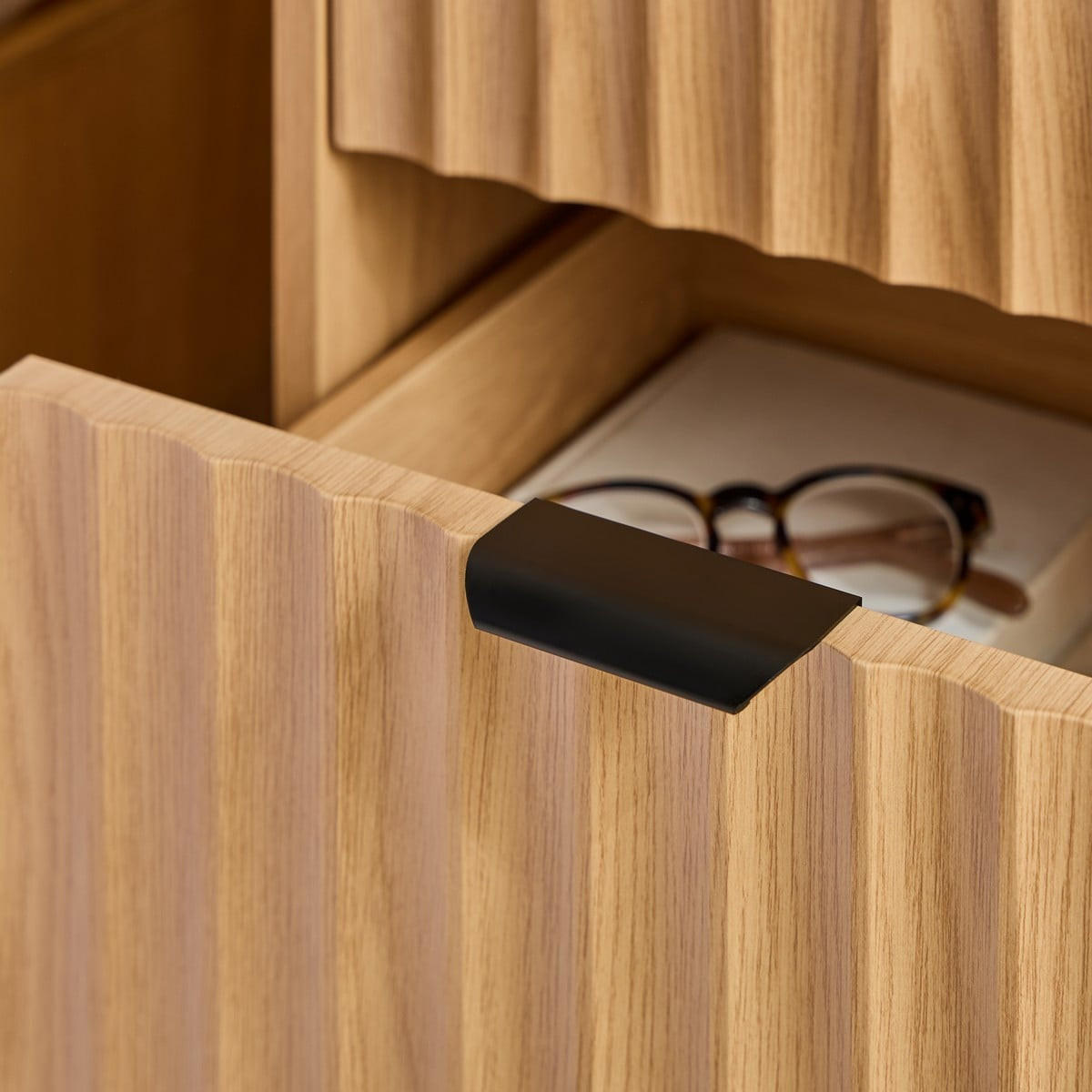 NACHTTISCH mit 2 Schubladen - bologne 40/40/52 cm - Eschefarben, Holzwerkstoff (40/52/48.5cm) - Calicosy