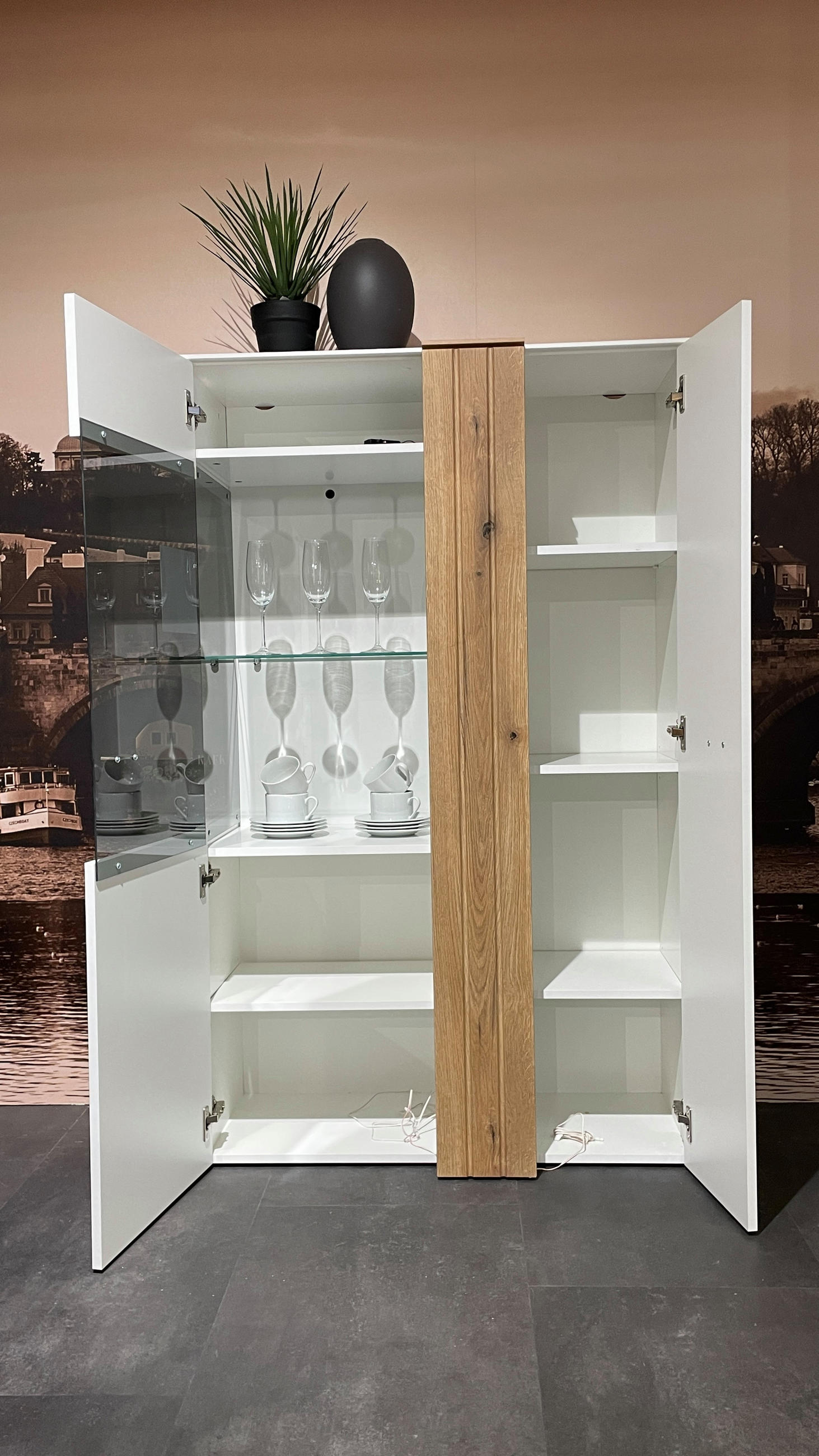 VITRÍNA CAMBRIA - Hom`in