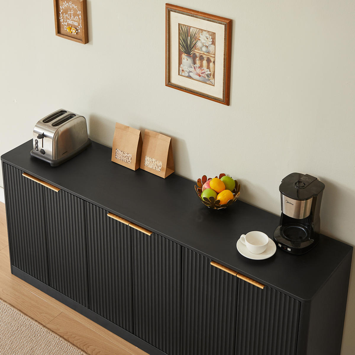 KOMODA 170/40/70,5 cm crna od MDF-a sa 6 vrata i valovitim frontama - crna, drvni materijal (170/70.5/40cm) - OKWISH
