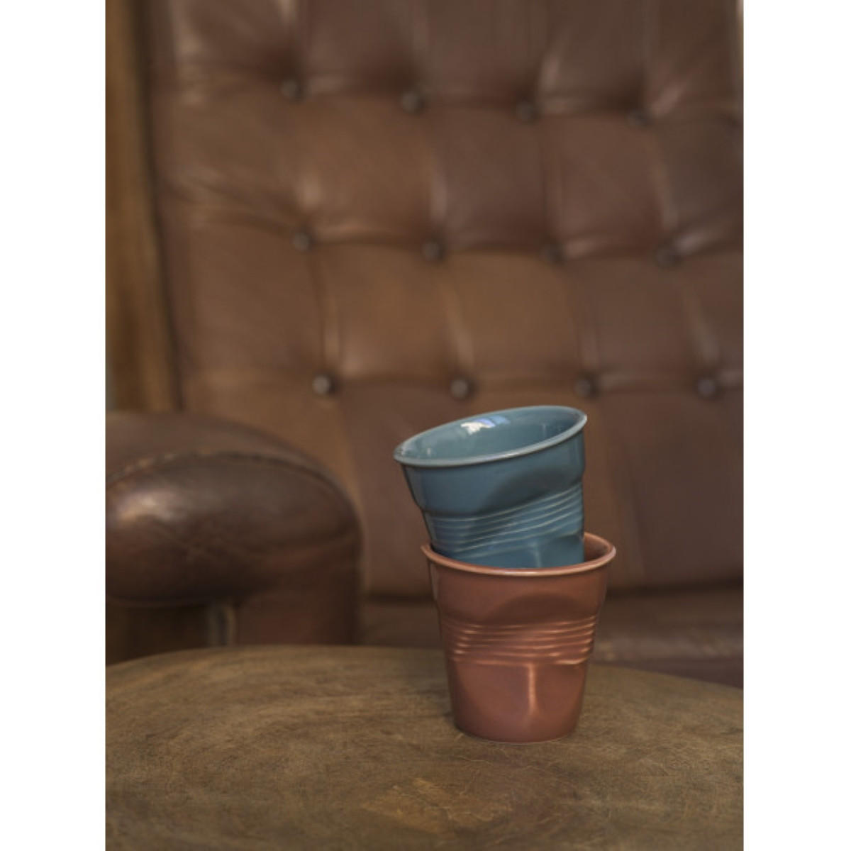 KNICKBECHER Cappuccino 0,18l Abyssblau - Pastellblau, Keramik (0.18L) - Revol Porcelaine France