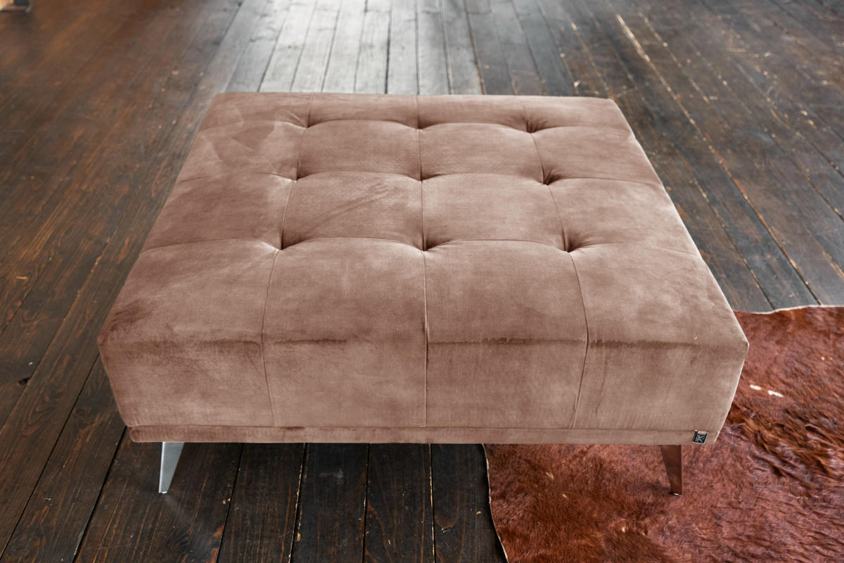HOCKER WIOLO Taupe Velvet - Taupe/Silberfarben, Textil/Metall (110/42/110cm) - KAWOLA