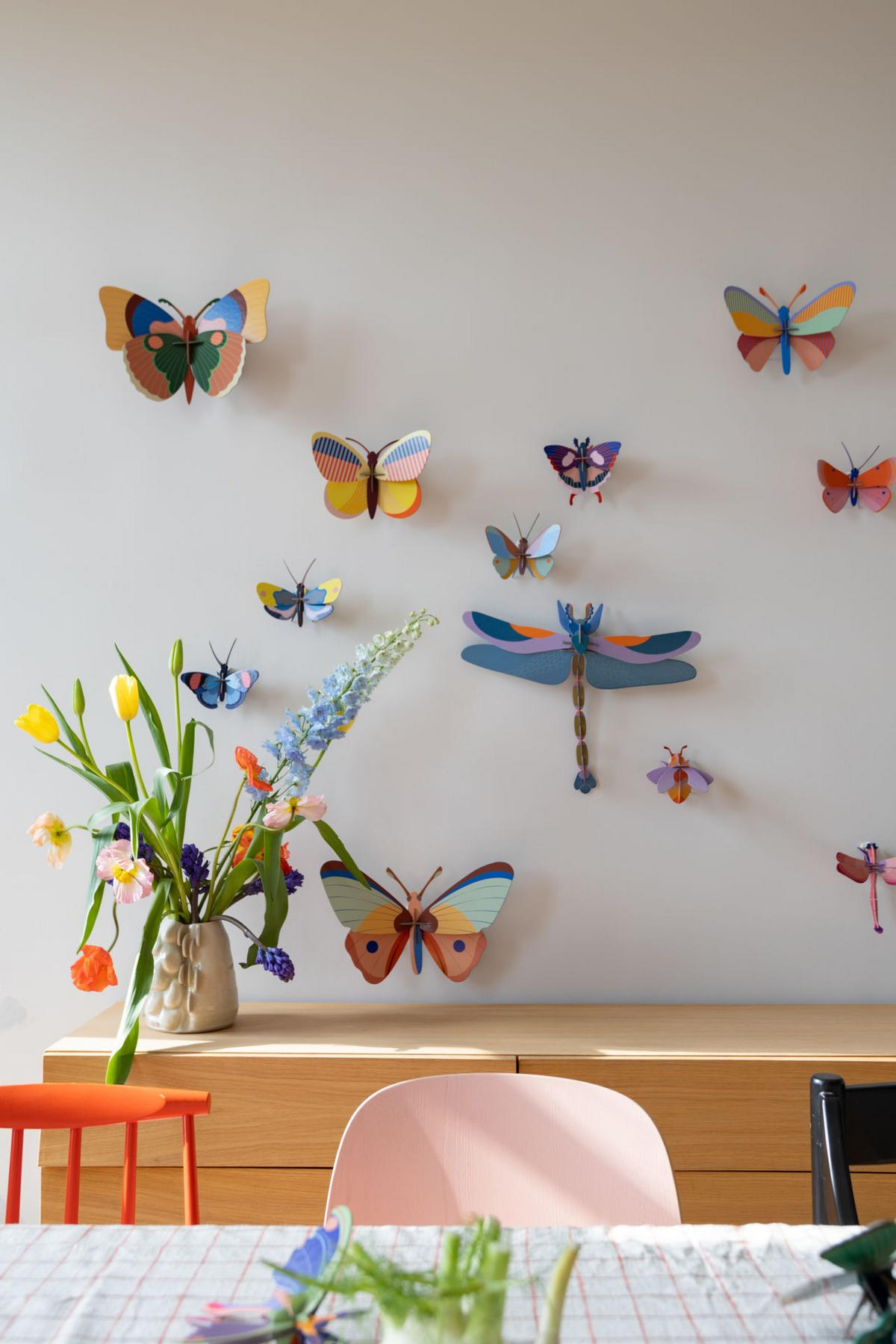 WANDDEKO Regenbogen-Flattern 12/22 cm - Multicolor, Wellpappe (12/22/33cm) - KUNSTLOFT