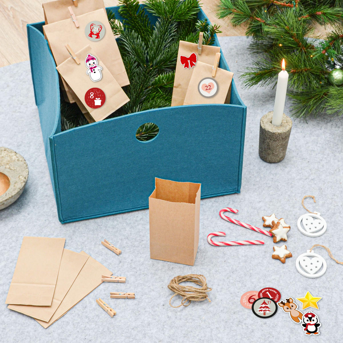 ADVENTSKALENDER zum Selbstbefüllen, 24 Papiertüten - Braun, Papier (13/8/24cm) - Dunedesign