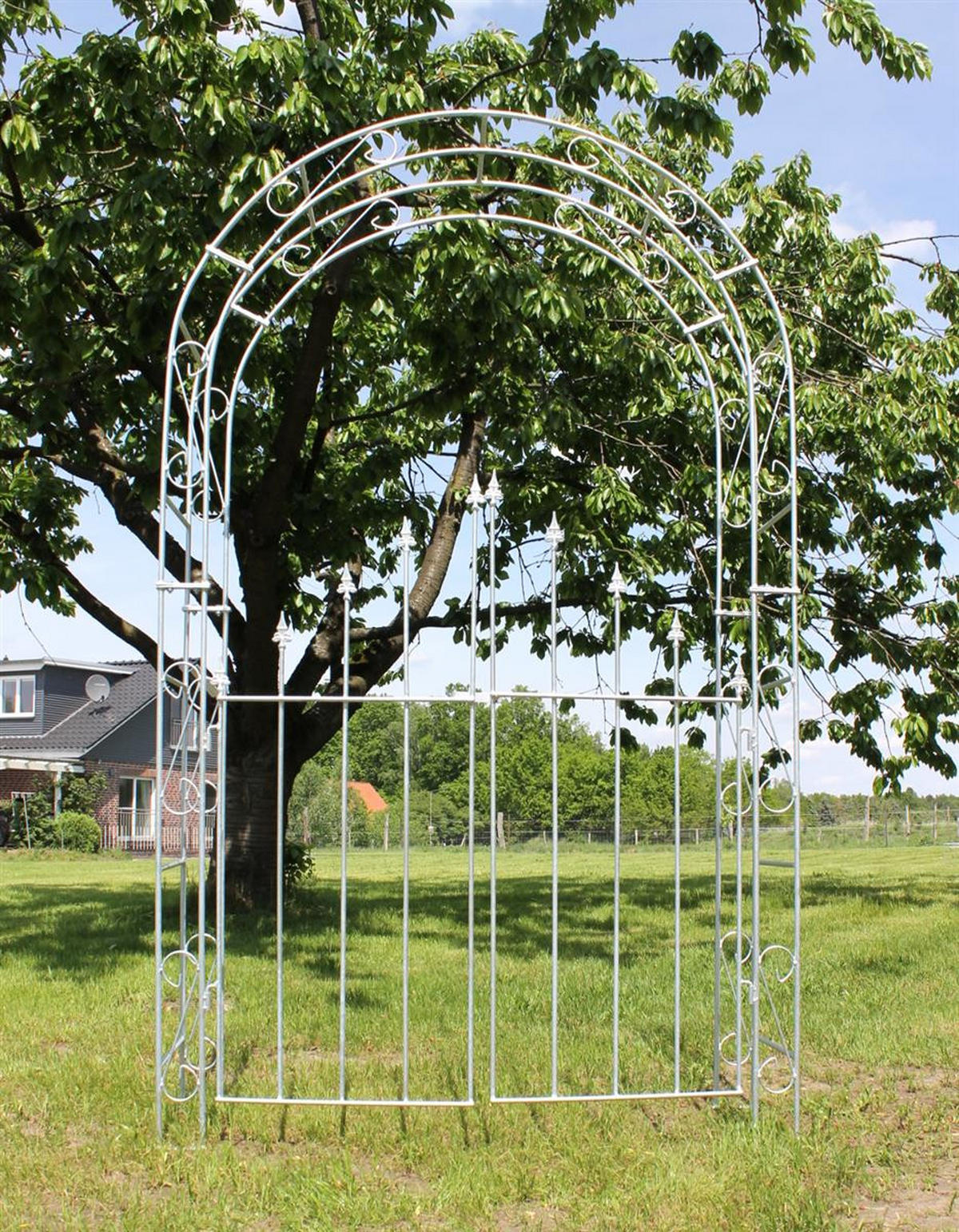 DANDIBO Rosenbogen mit Tür Verzinkt Breite 140 cm Rundbogen Feuerverzinkt Wetterfest Massiv Volleisen Rankhilfe - Grau, Metall (140/225/37cm) - DanDiBo