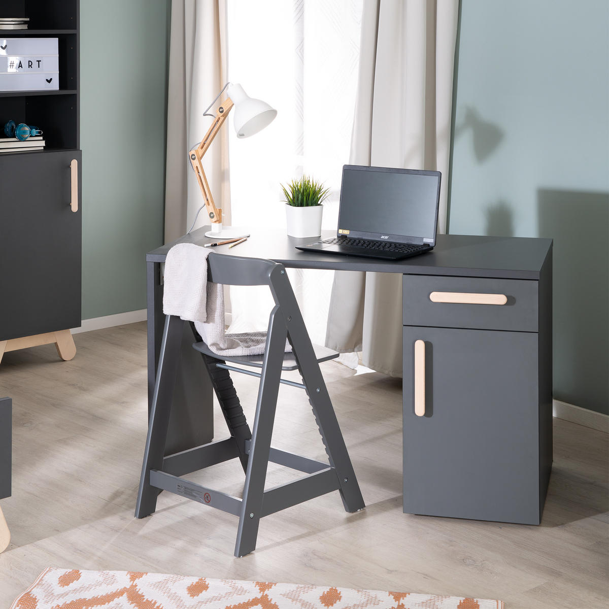 SCHREIBTISCH Jara - Anthrazit, Holzwerkstoff (120/75/60cm) - Roba
