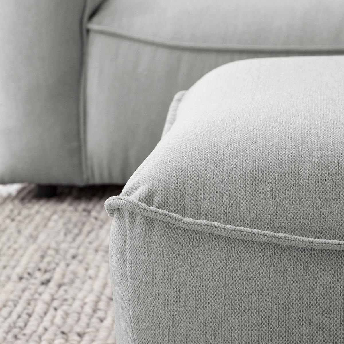 POLSTERHOCKER - Hellgrau/Schwarz, Kunststoff/Textil (99/40/82cm) - home24