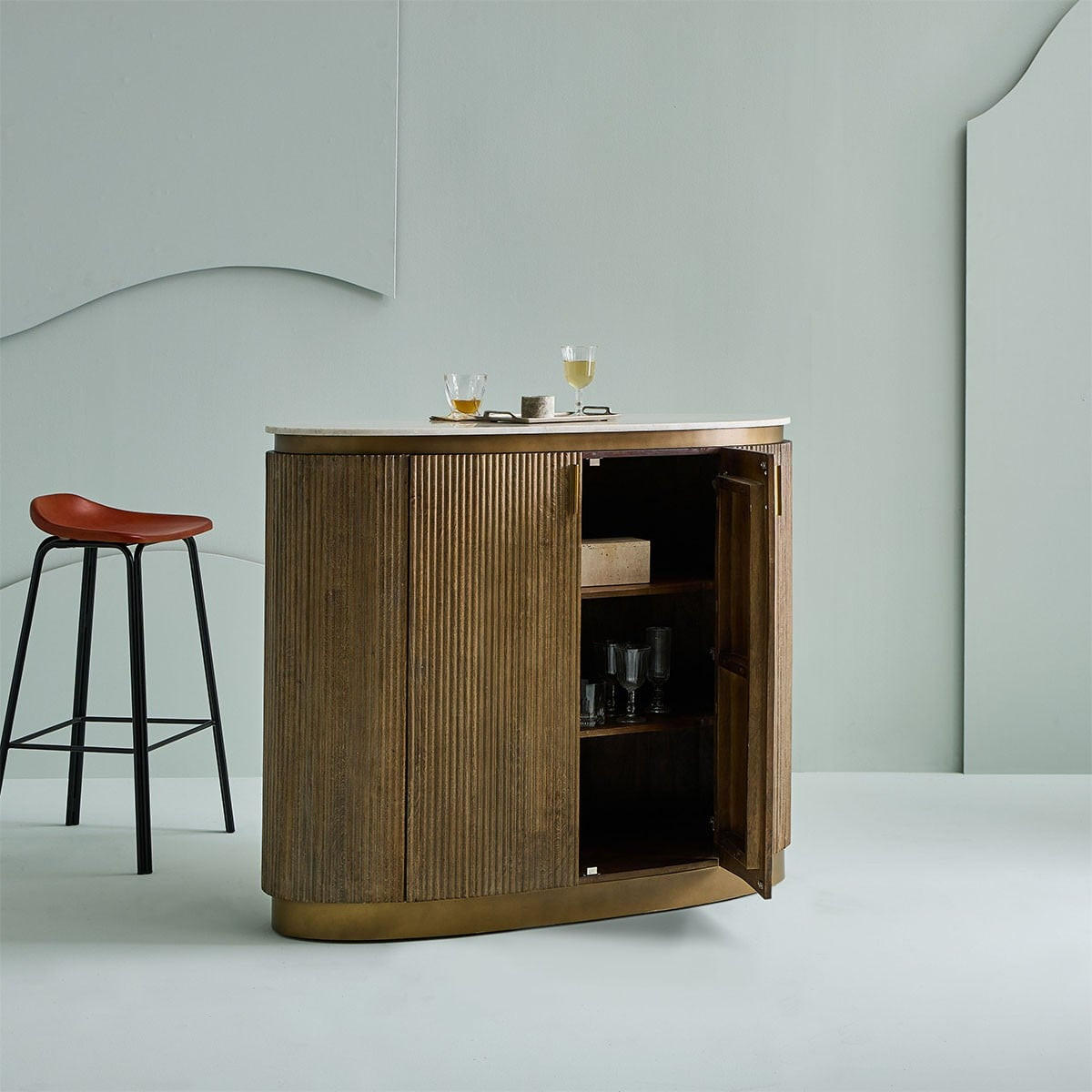 TRESEN aus Massivholz und Marmor 120/104/50 cm - Braun, Holz (12.5/50/104cm) - Signature