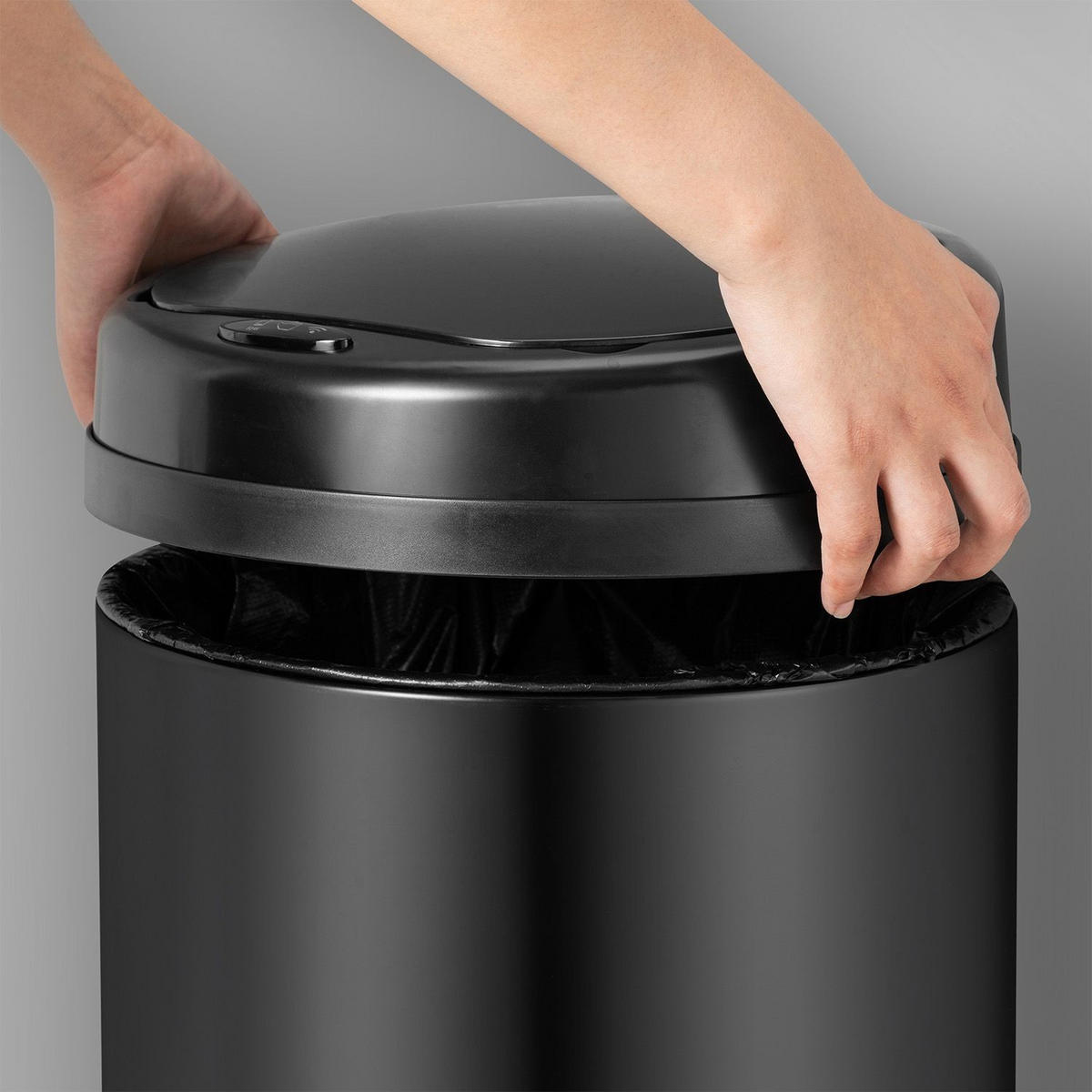 MÜLLEIMER rund 40L schwarz mit Sensor - Schwarz, Metall (31/68/31cm) - Juskys