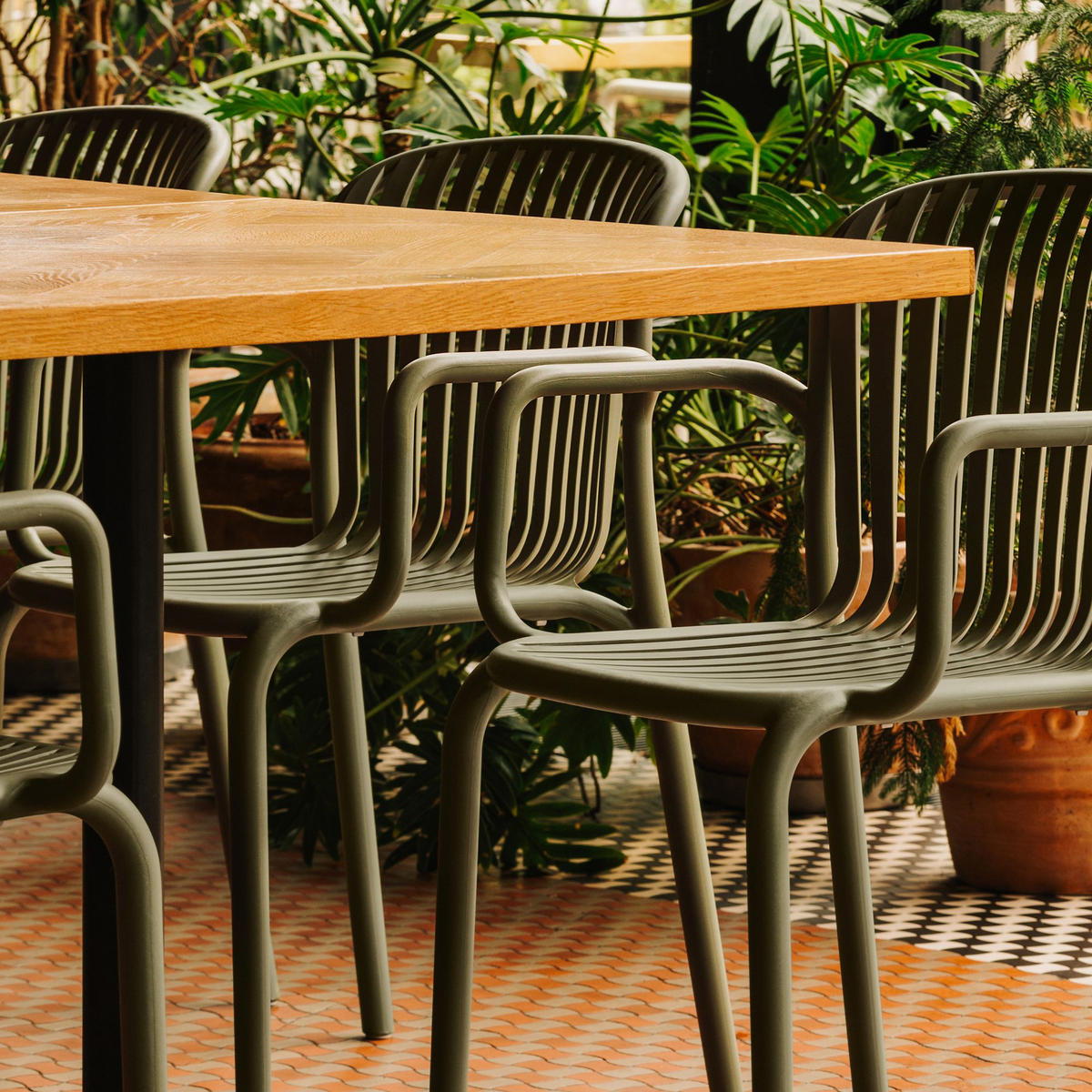 GARTEN ESSGRUPPE FICCARI, Gartenmöbel-Set 8-tlg, Olive - Olivgrün, Kunststoff - KONSIMO®