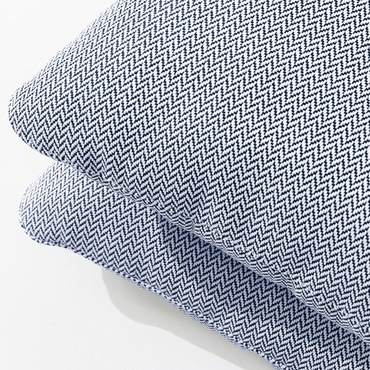 GARTENKISSEN RAMBE Dekokissen mit Füllung, 40x35 cm, Outdoorgeeignet, Dunkelblau - Dunkelblau/Weiß, Textil (40/35cm) - KONSIMO®