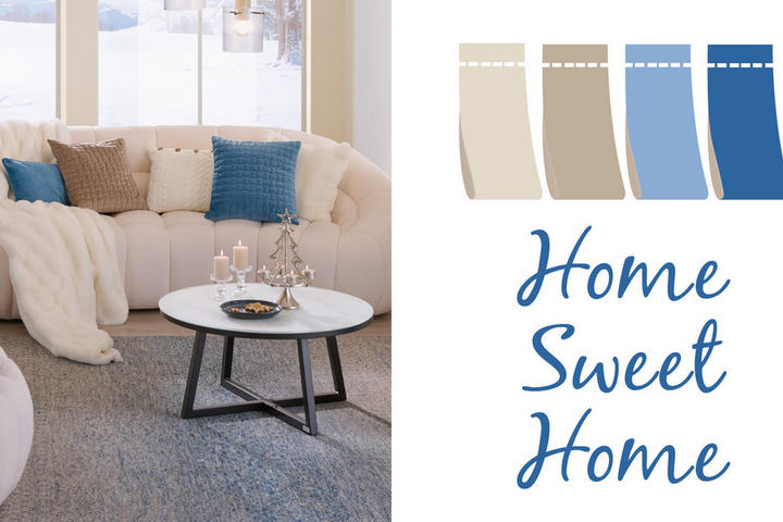 Home Sweet Home Farbpalette beige und blau;Weiße Couch mit blauen, weißen und braunen Heimtextilien