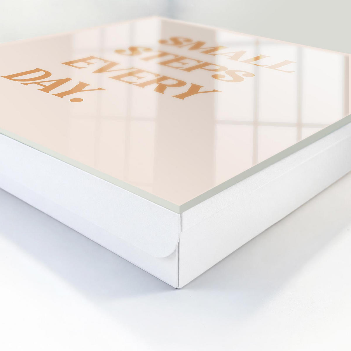 SCHLÜSSELBOX Weiß 30x30 cm – Türöffnung nach rechts - Motivation jeden Tag - Beige, Metall (30/30/5cm) - TULUP