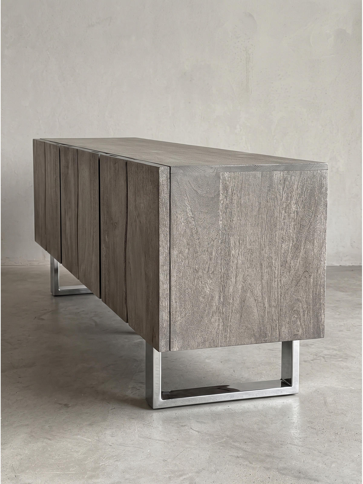 LOWBOARD GRIPSHOLM, Akazie Massivholz, handgefertigt, Akazie-Grau, 160 x 46 x 56 cm - Chromfarben/Grau, Holz/Metall (160/56/46cm) - KADIMA DESIGN