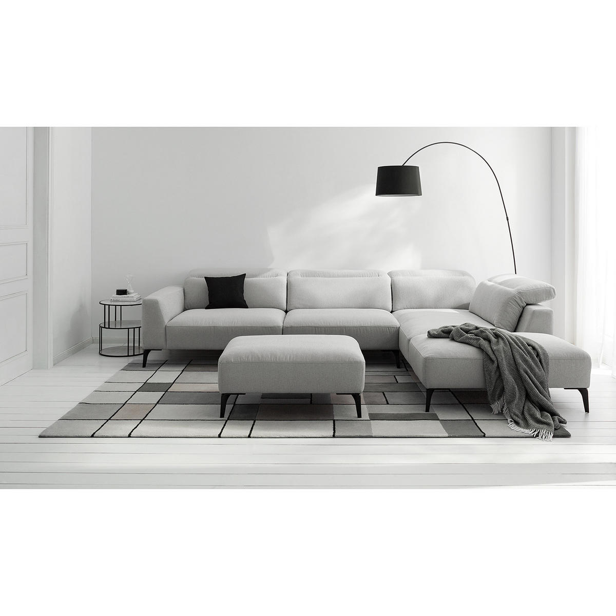 ECKSOFA mit Ottomane - Hellgrau/Schwarz, Textil/Metall (325/238cm) - home24