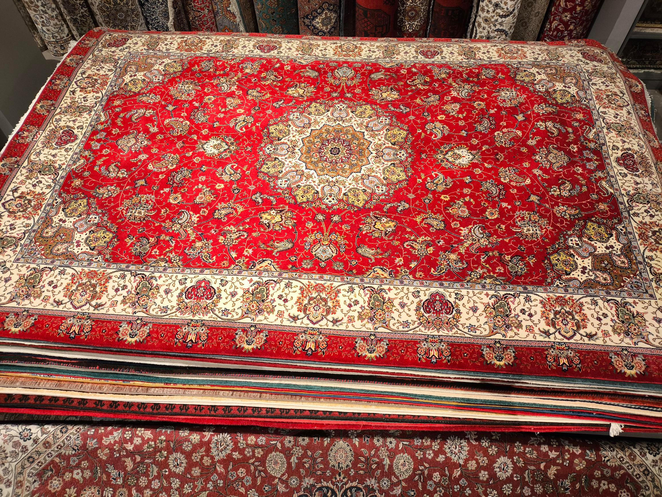 Orientteppich TÄBRIZ SUPERIOR ROT - Cazaris