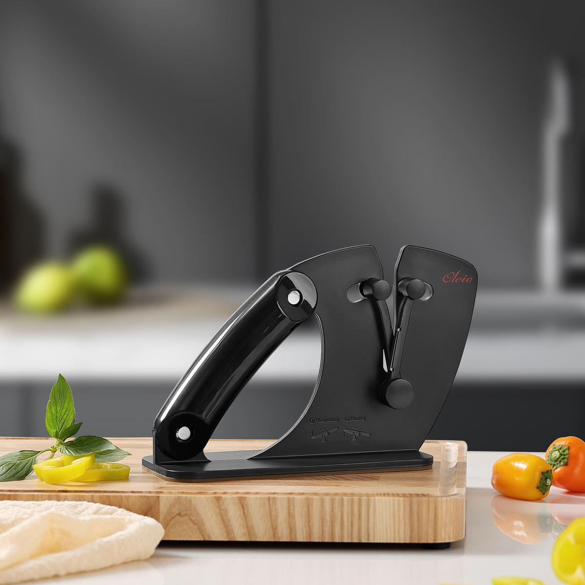 MESSERSCHÄRFER 15–45° - Schwarz, Keramik/Kunststoff (1cm) - Oleio