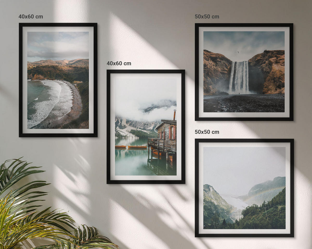 BILDER SET 4er Set - 50x50 cm & 40x60 cm Schwarzer Rahmen - Bergstrände Wolken Wasser - Schwarz, Kunststoff (50/50cm) - TULUP