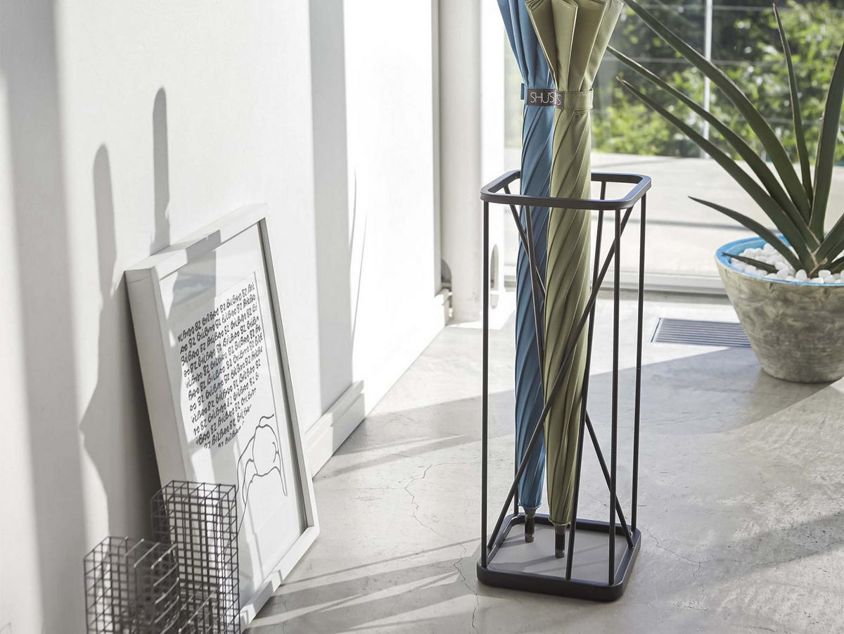 SCHIRMSTÄNDER Nine schwarz 17/45/17 cm - Schwarz, Metall (17/45/17cm) - Yamazaki