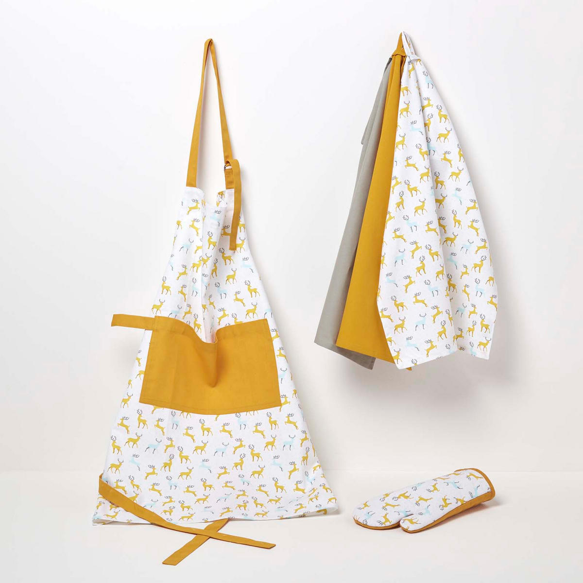 WEIHNACHTS-OFENHANDSCHUH Majestätischer Hirsch, 18/32 cm - Gelb, Textil (18/32cm) - Homescapes