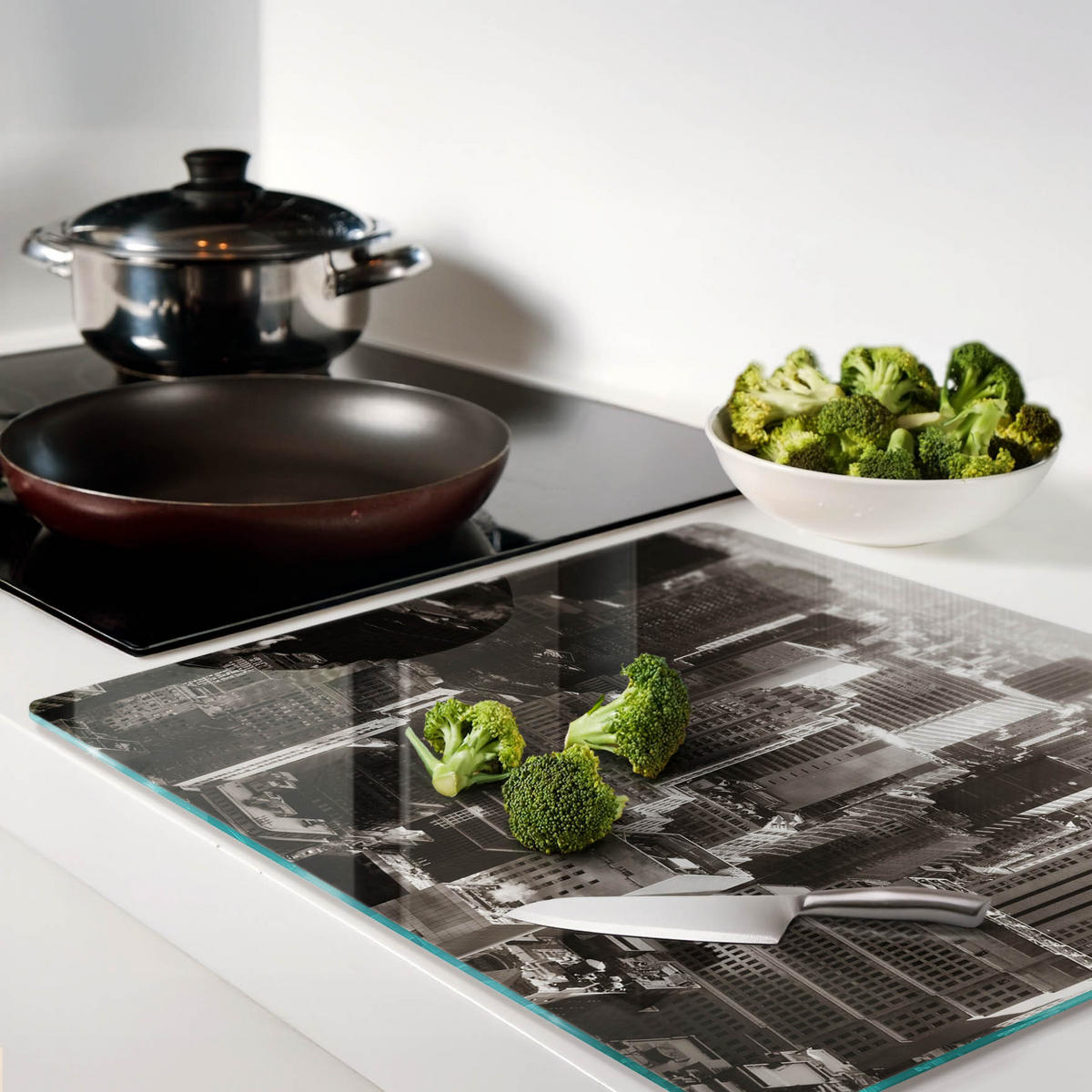 GLASPLATTE 60x52 cm New York - Schwarz, Glas (60/0.4/52cm) - TULUP