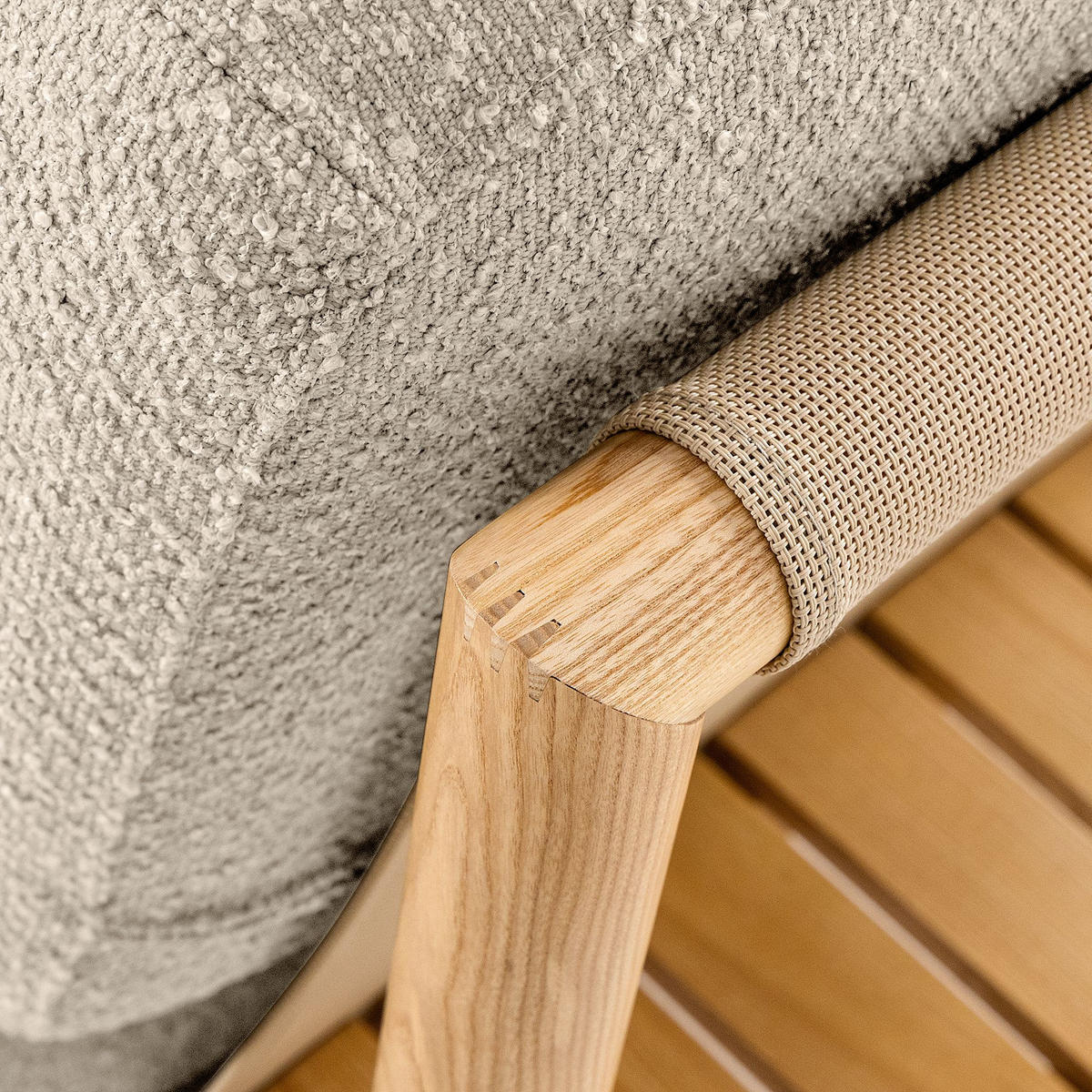 LOUNGESOFA ATREDA links - Creme, Holz/Textil (245/74/245cm) - KONSIMO®