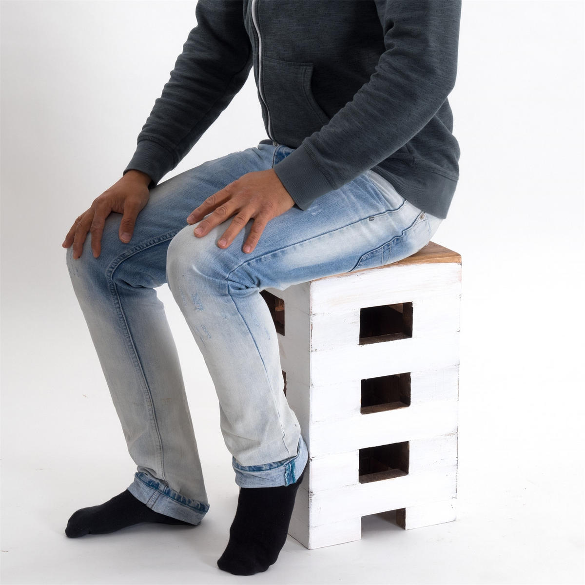 HOCKER BRICK 48 Mahagoni Massivholz 06 weiß-landhaus - Weiß, Holz (29/48/29cm) - DESIGN DELIGHTS