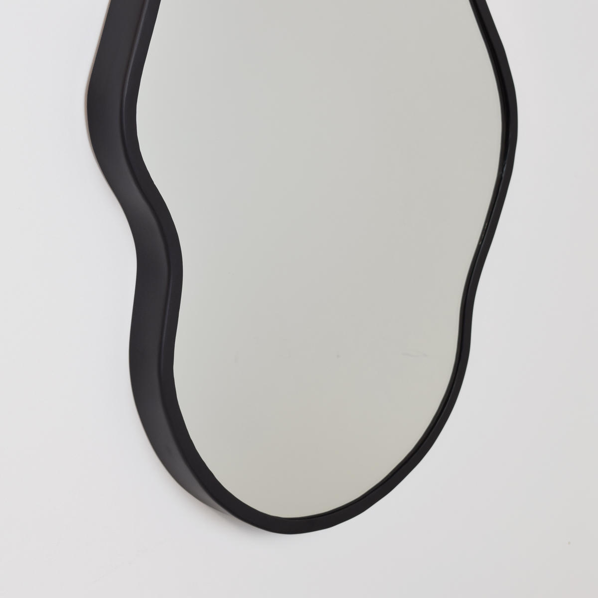 WANDSPIEGEL Origa Schwarz - Schwarz, Metall (40/70/4cm) - LOFT42