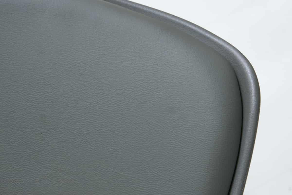 STUHL SCANDINAVIA MEISTERSTÜCK Kunstleder Grau 85 cm - Grau, Kunststoff/Metall (49/85/54cm) - riess-ambiente