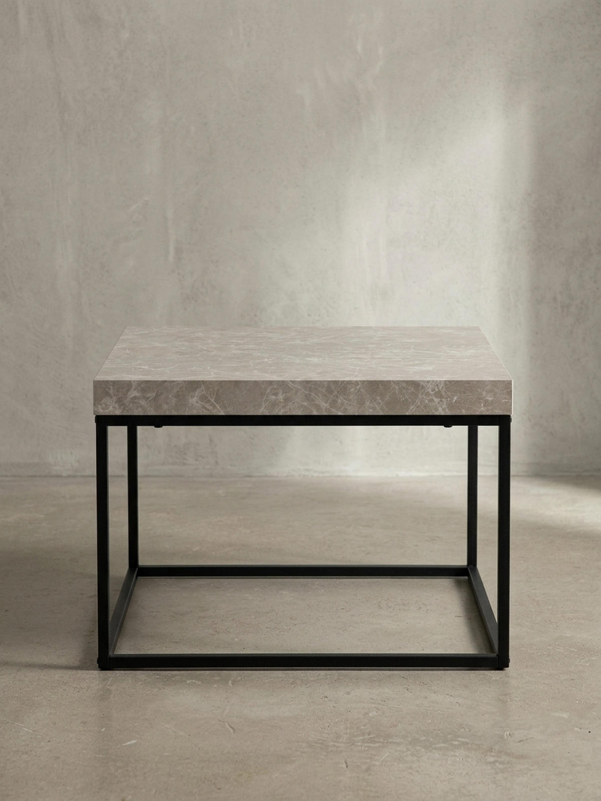 COUCHTISCH in Stein-Optik mit Metallbeinen im modernen Design, Beige 60x60x38 cm - Beige/Schwarz, Holzwerkstoff/Metall (60/60/38cm) - KADIMA DESIGN