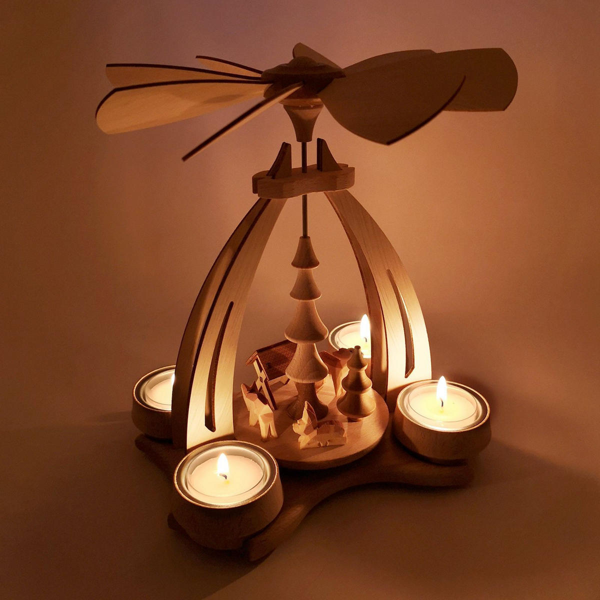 TISCH-PYRAMIDE Rehe Futterkrippe 14/18/24 cm - Multicolor, Holz (0.1/24/0.1cm) - Dekoteam24