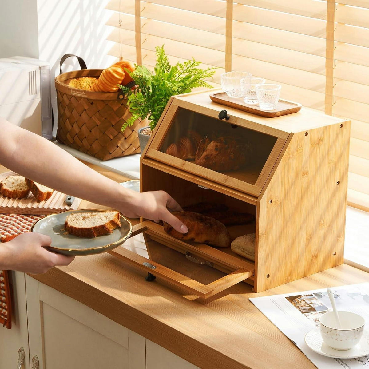 BROTKASTEN Bambus mit Schneidebrett 39x26x32,5 cm - Hellbraun, Naturmaterialien (25/32.5/39cm)