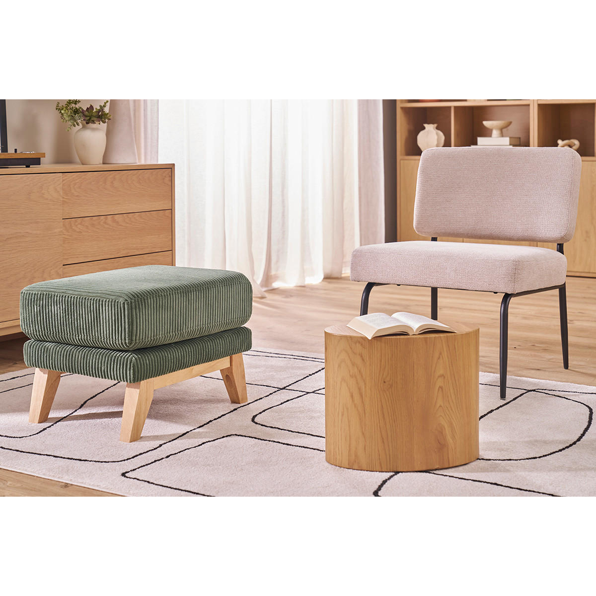 SESSEL in beige Chenille-Stoff und schwarzem Metall VEDANA - Beige, Textil (64.5/78.5/61cm) - Miliboo