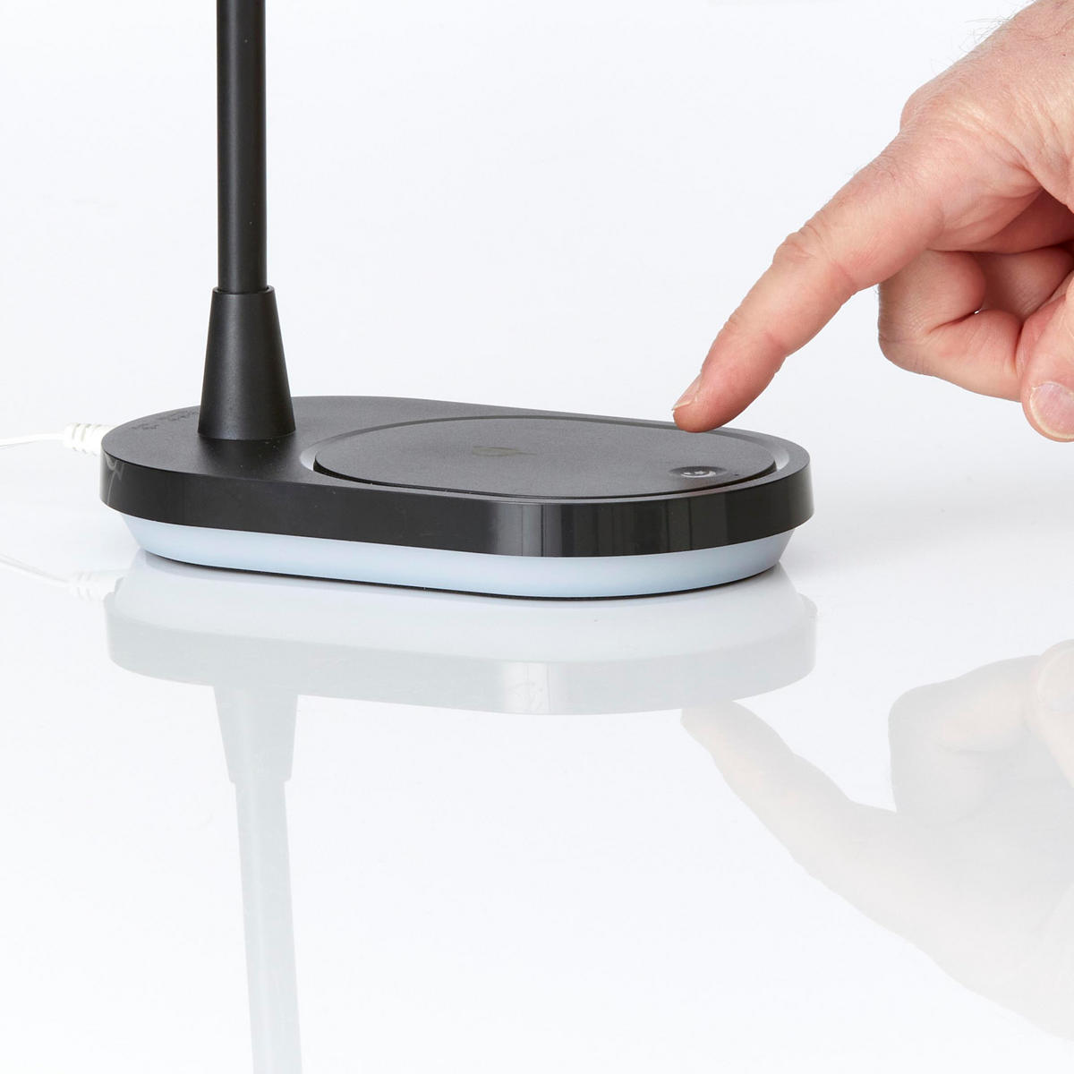 LED-SCHREIBTISCHLAMPE - dimmbar mit Wireless Charging und einstellbarer Farbtemperatur in Schwarz - Schwarz, Kunststoff (17.7/10.2/40.4cm) - Northpoint