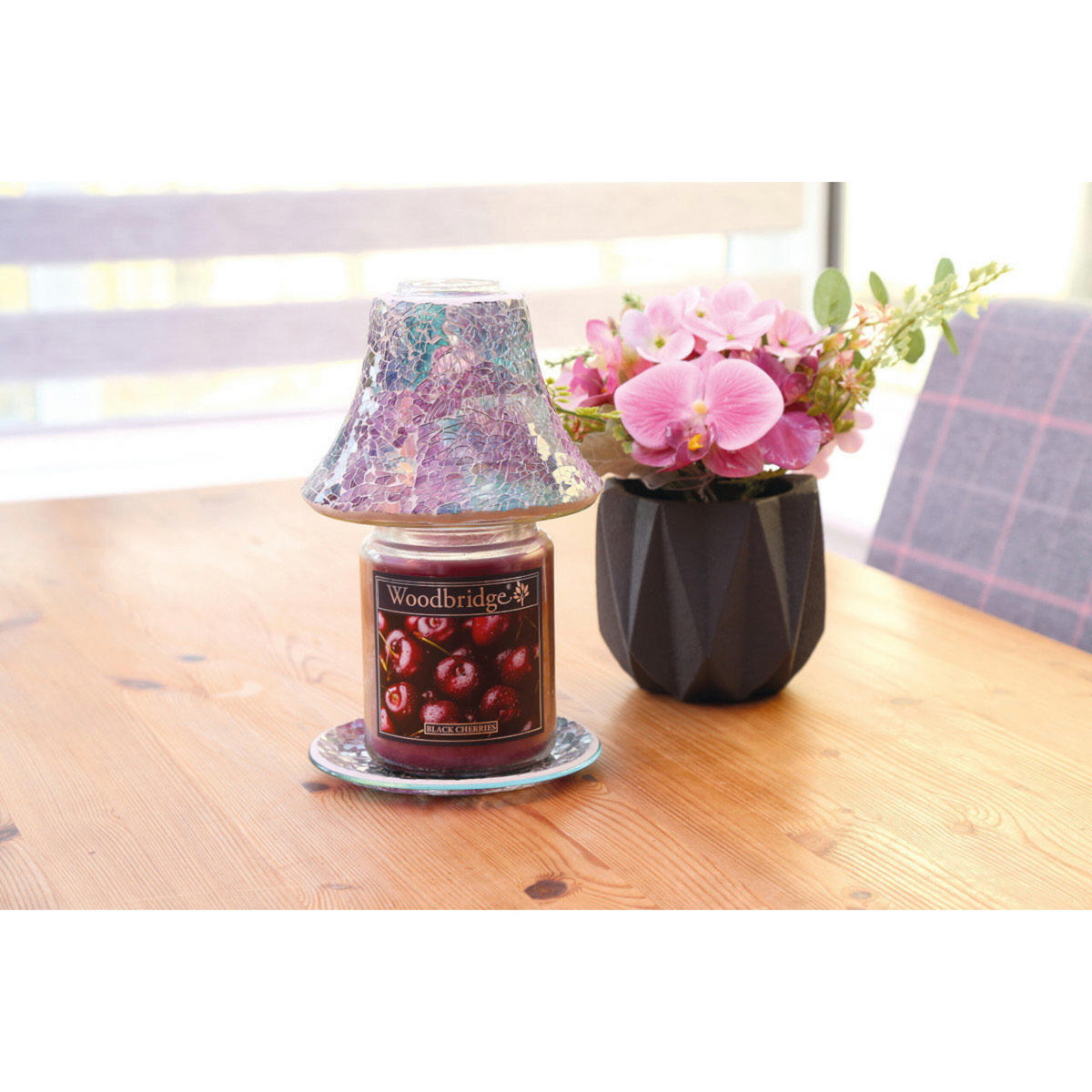 DUFTKERZE Woodbridge - Lila, Naturmaterialien/Glas (17cm)