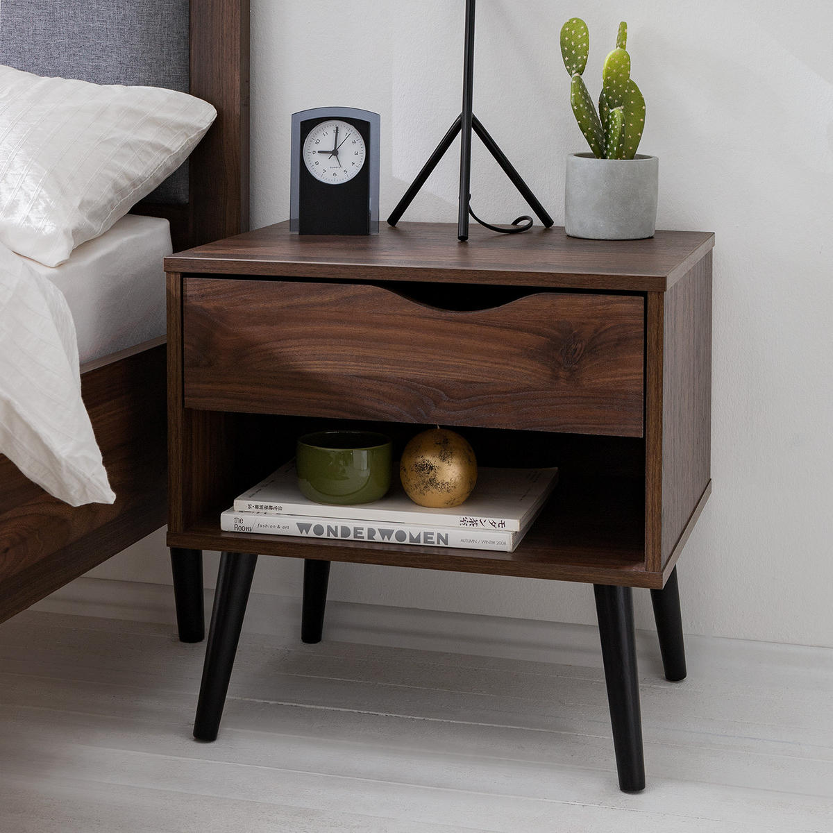 NACHTKOMMODE mit 1 schublade - Walnuss Dekor - Walnussfarben/Schwarz, Holzwerkstoff (50/49/39cm) - home24