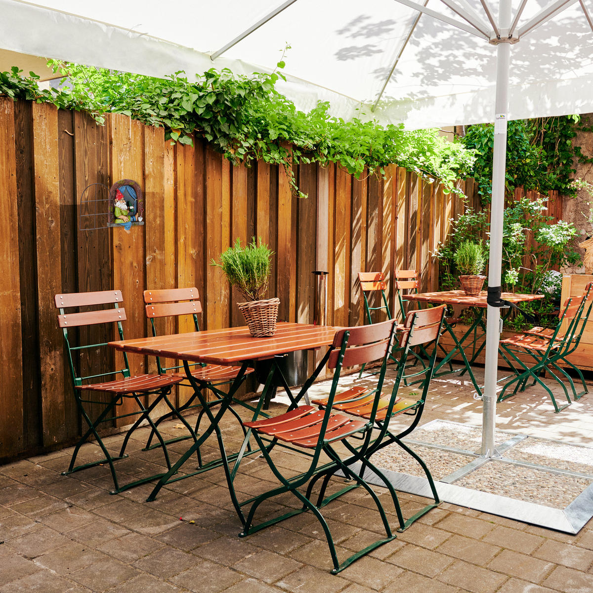 ZWERG Fenster - Multicolor, Kunststoff/Metall (10.5/14.5/4cm) - Relaxdays