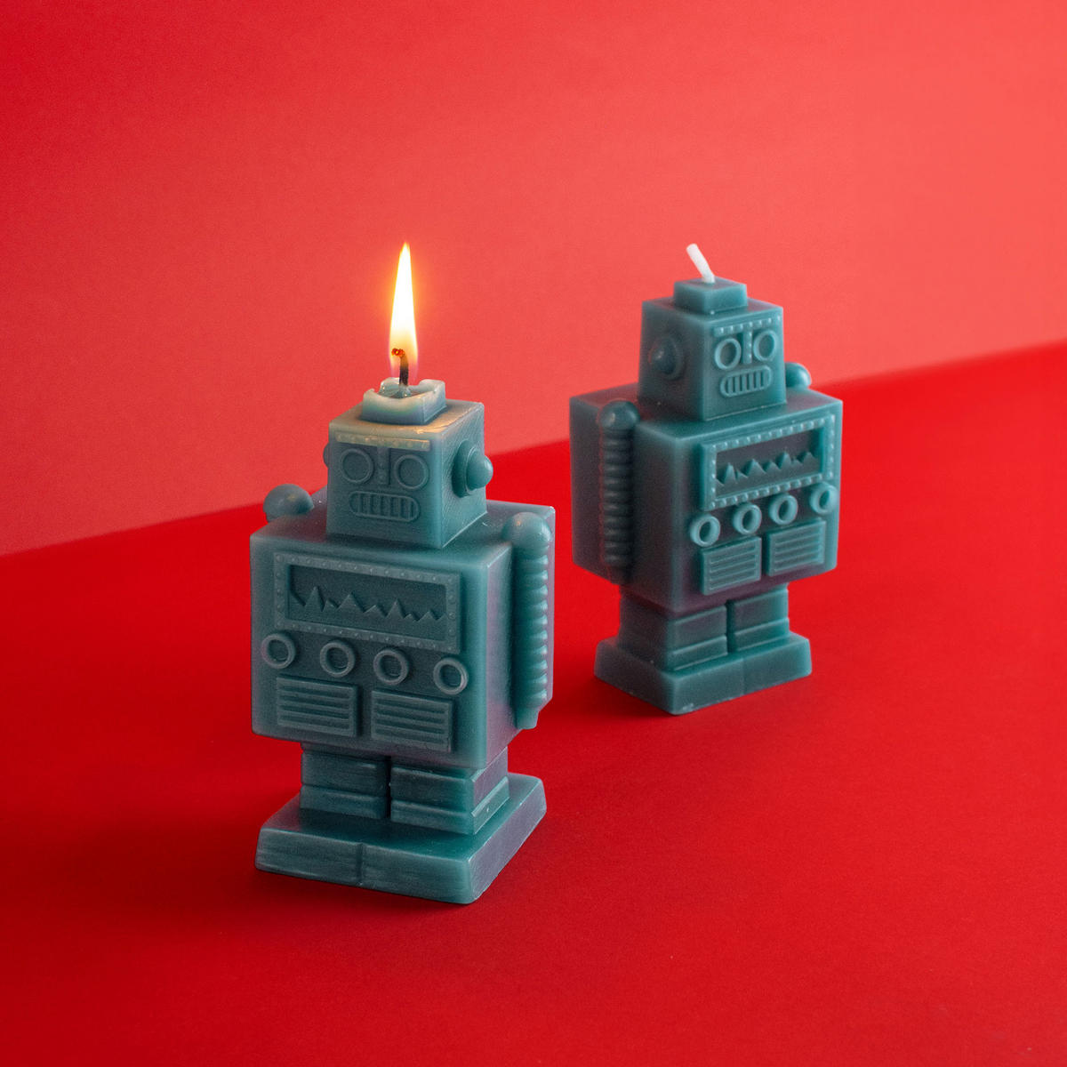 FIGURENKERZE The Robot Candle, Paraffinwachs, Grün, 13.5 cm - Grün, Paraffin (7.5/13.5/9cm) - Donkey Products