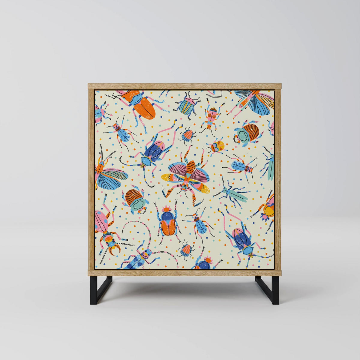 SIDEBOARD COLORFUL INSECTS, Eichefarben, 57,5x42x70,5 cm, Schwarze Metall-Sternfüße - Eichefarben/Multicolor, Holzwerkstoff/Metall (57.5/70.5/42cm) - SpaceRebels