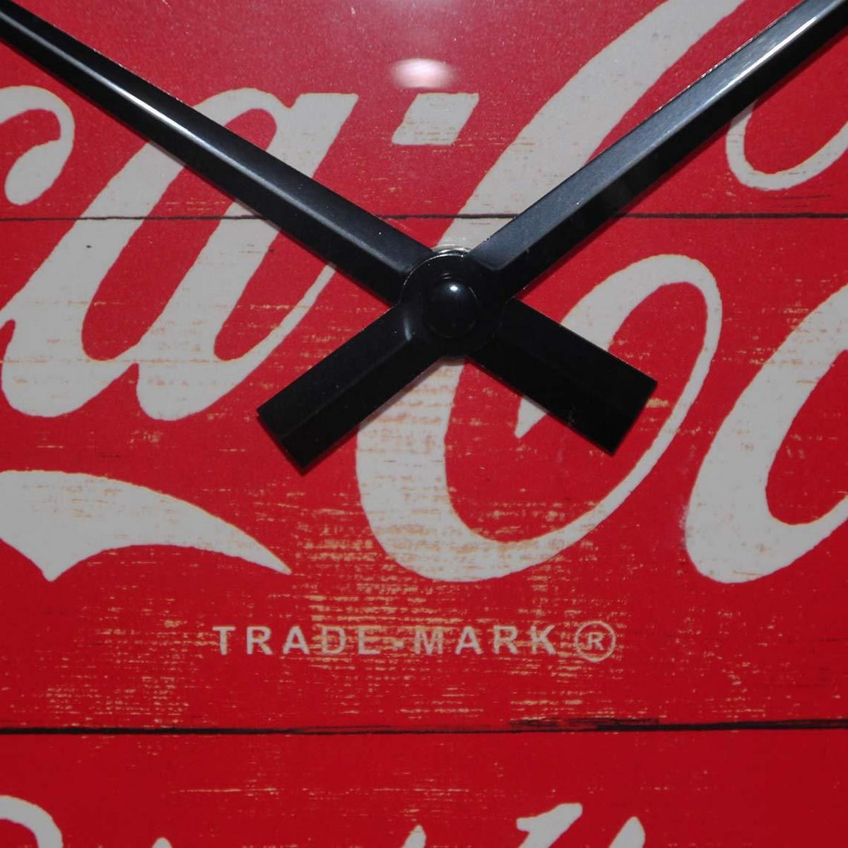 WANDUHR 31 cm Coca-Cola Logo Red - Rot, Metall (31/31/5cm) - Nostalgic-Art
