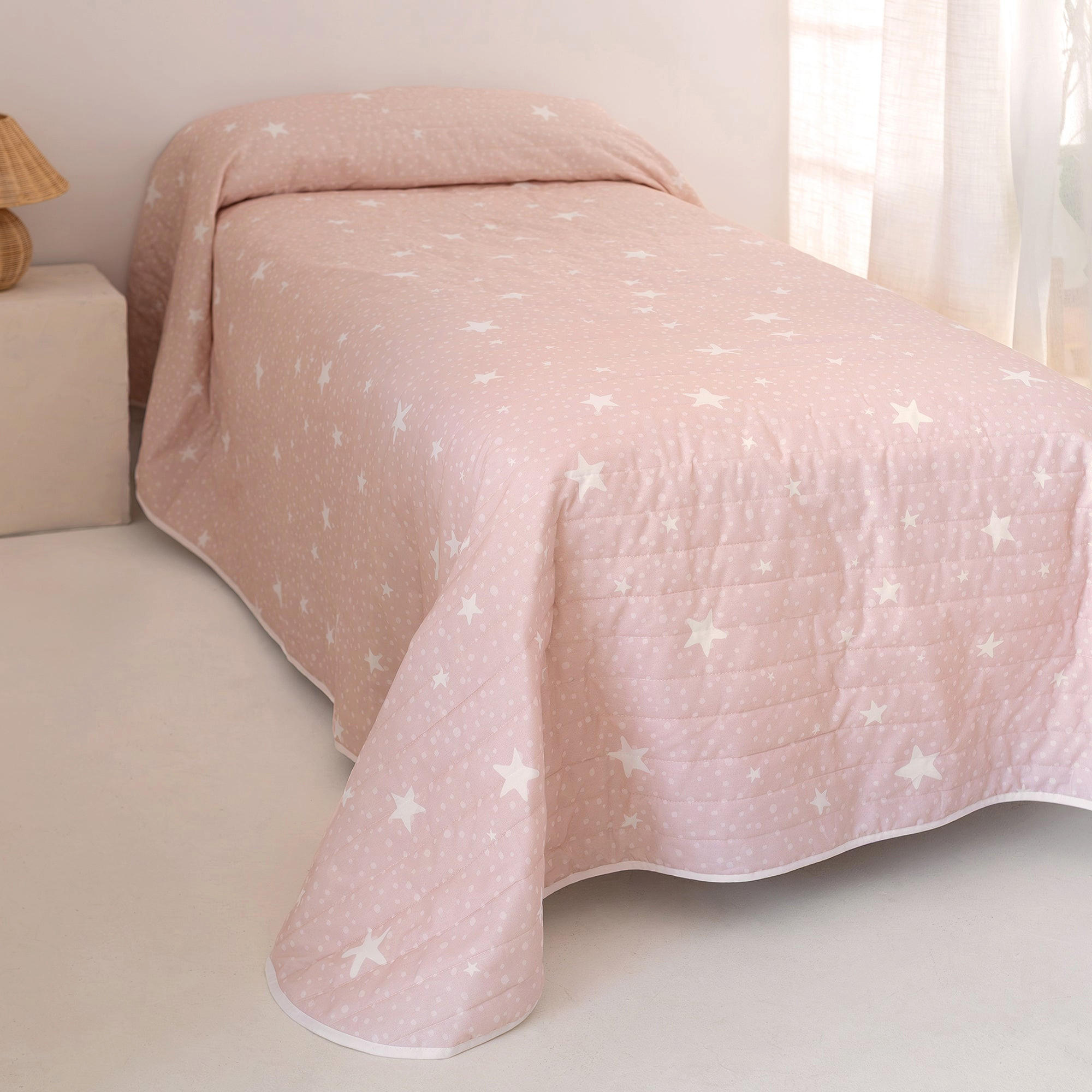 Happy Friday Tagesdecke Pink 200x260 cm