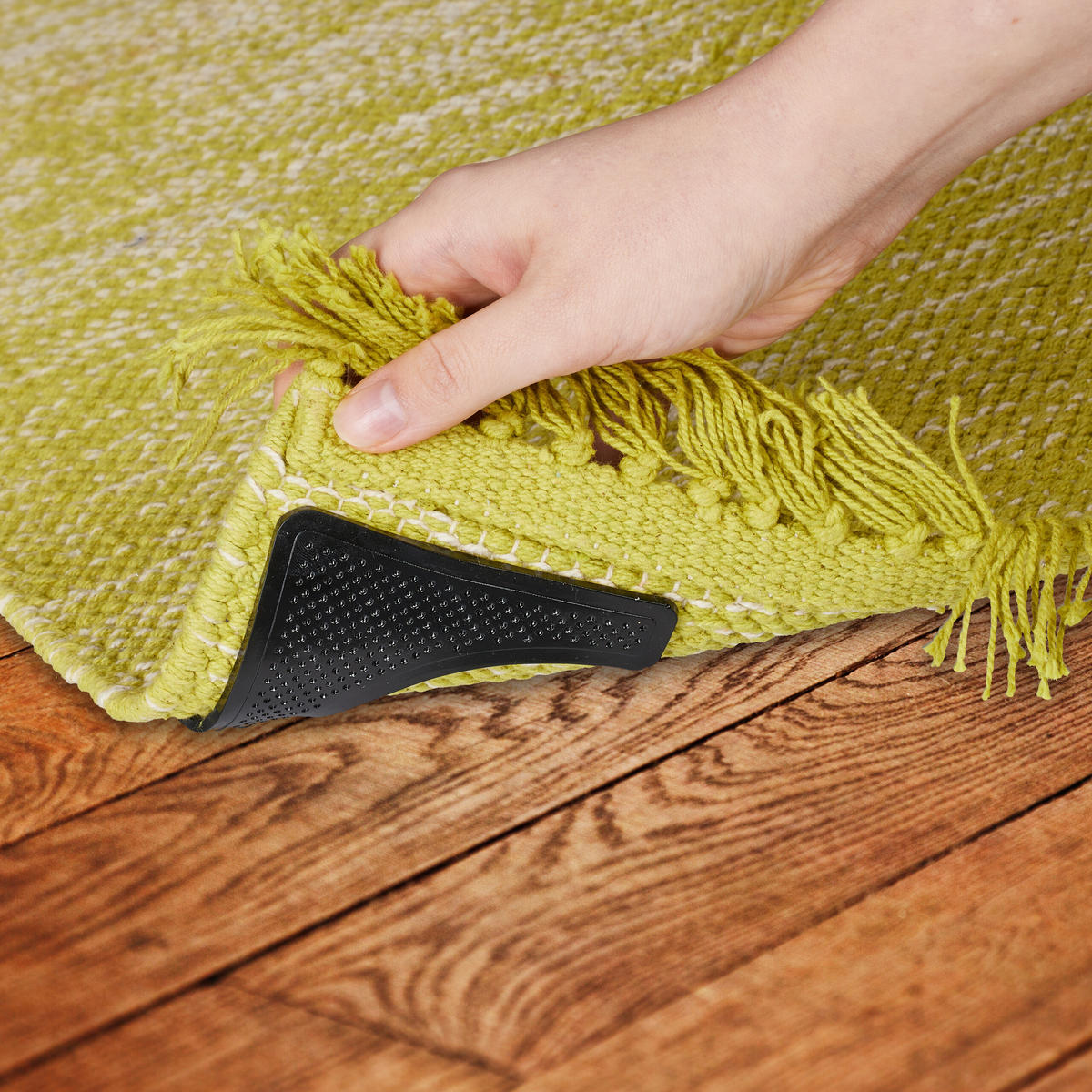 24XPROTIŠMYKOVÉ podložky na koberce - čierna, plast (9.5/9.5cm) - Relaxdays