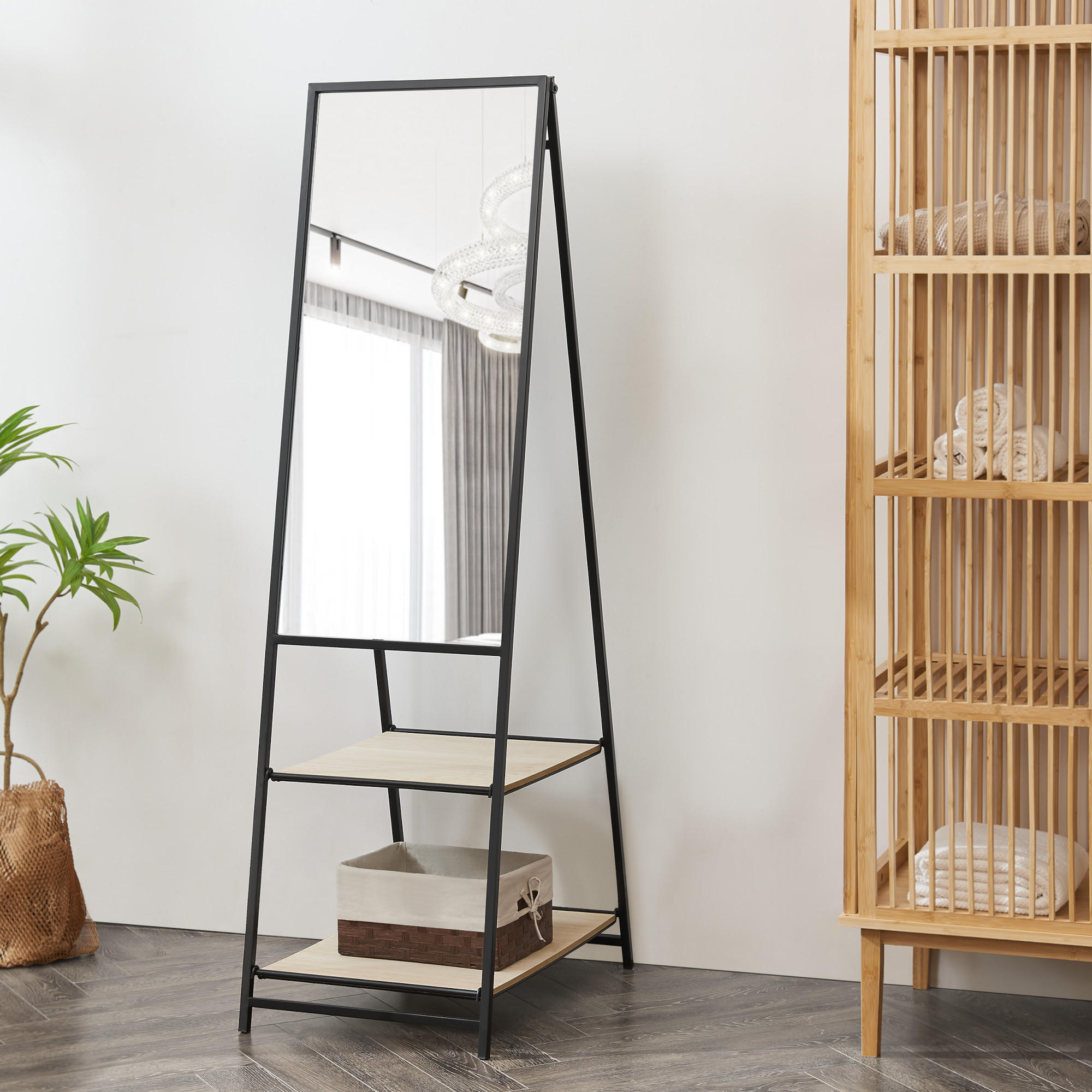 STANDSPIEGEL Chamois mit 2 Ablagen - Schwarz, Glas/Metall (40/150/90cm) - [en.casa]