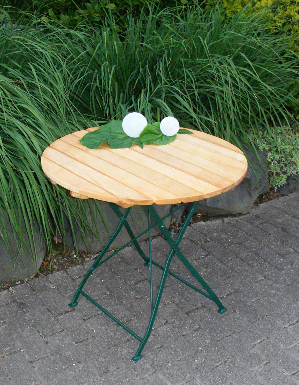 KLAPPTISCH Bad Belzig aus Robinienholz 77 cm rund, Stahlgestell Grün - Braun, Holz (77/77/72cm) - TPFGarden